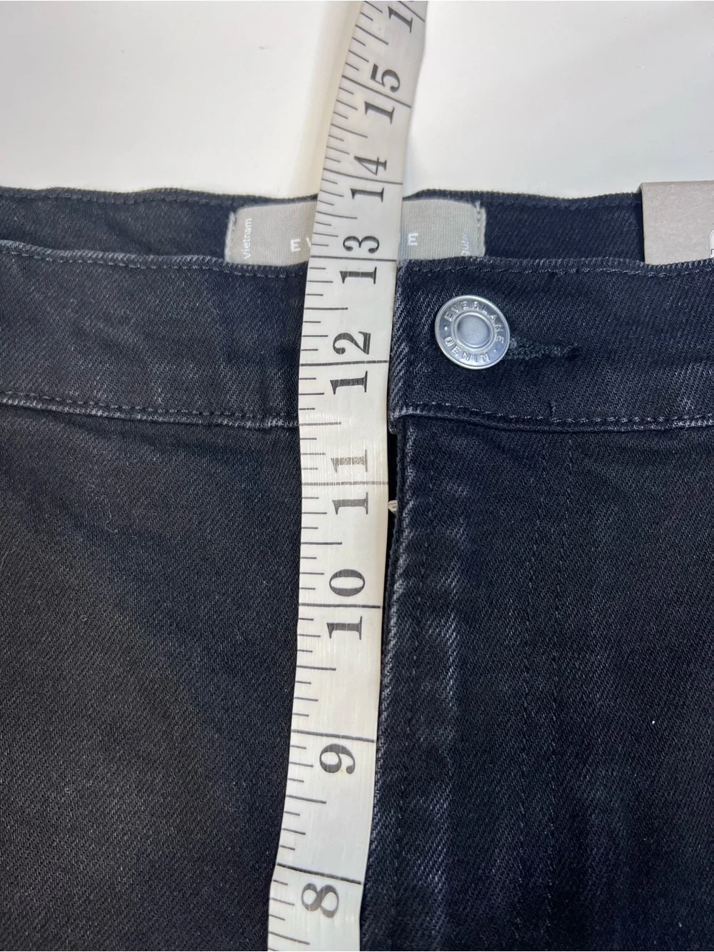 Everlane description “girls